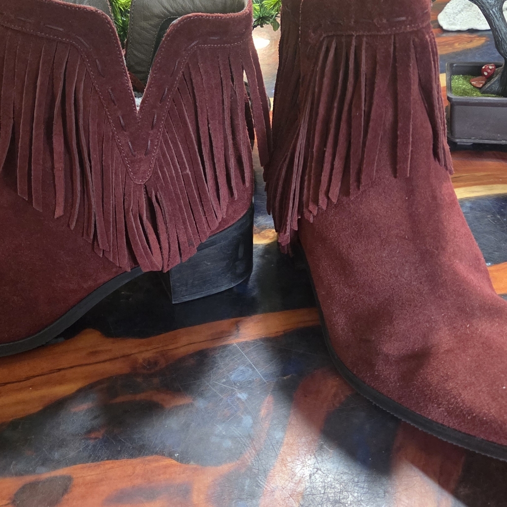 Bella Vita Maroon Suede Fringe Booties